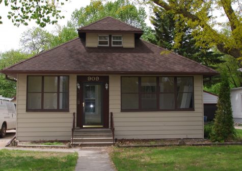 909 6th Ave
