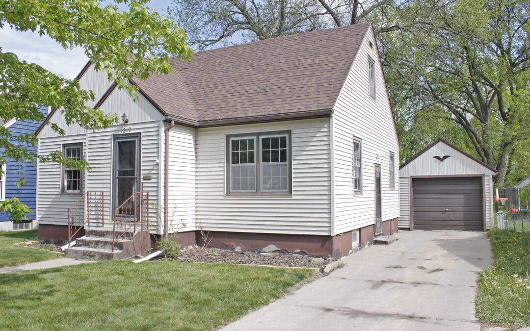 1219 4th Street