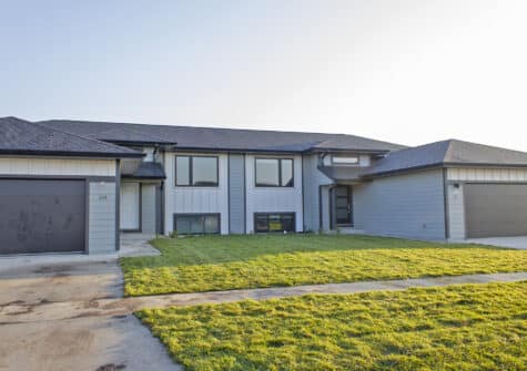 229 E Blue Bell Drive