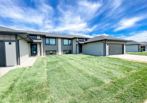 231 E Blue Bell Drive