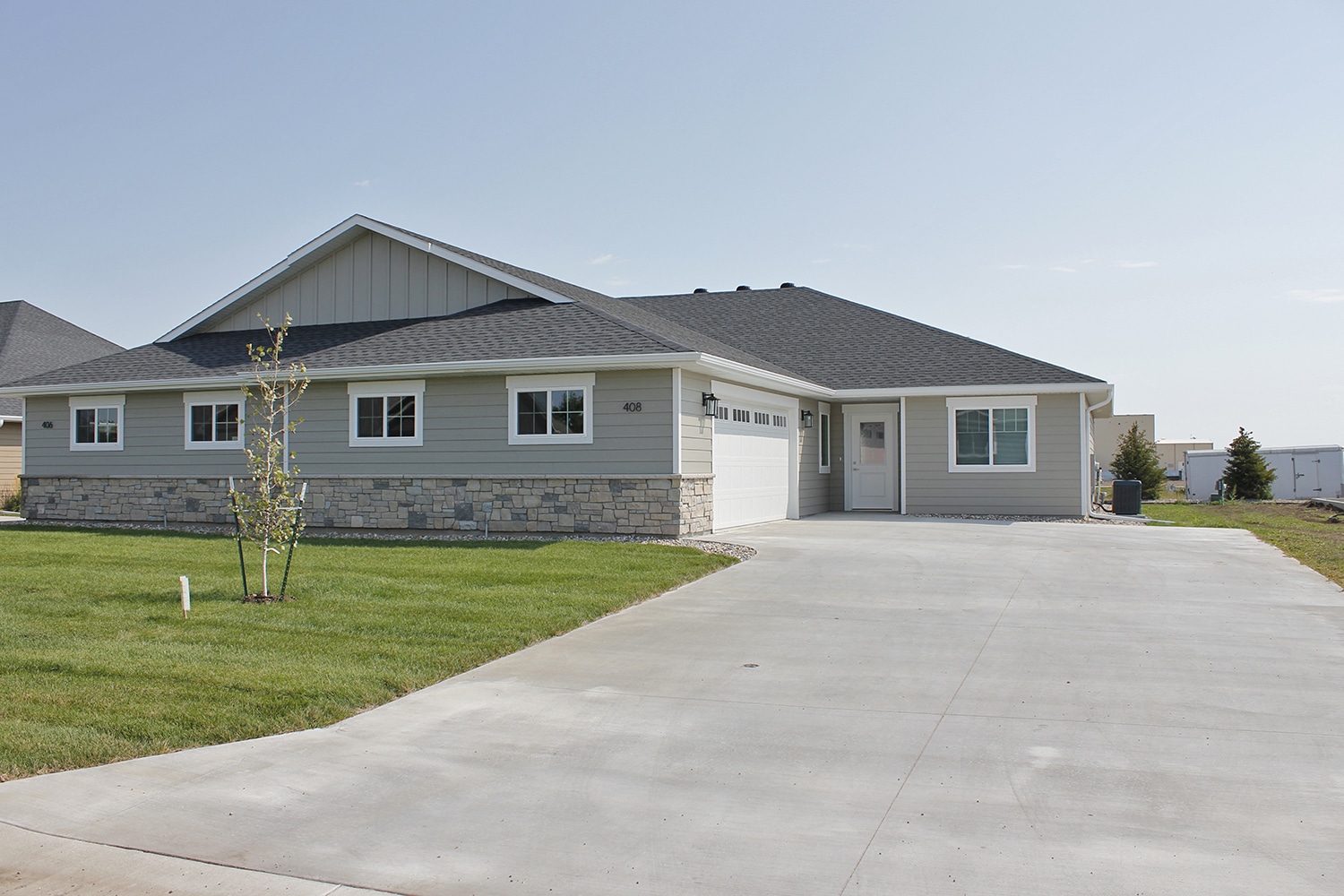408 Hudson Avenue – Volga