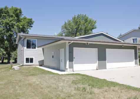 1421 Orchard Drive